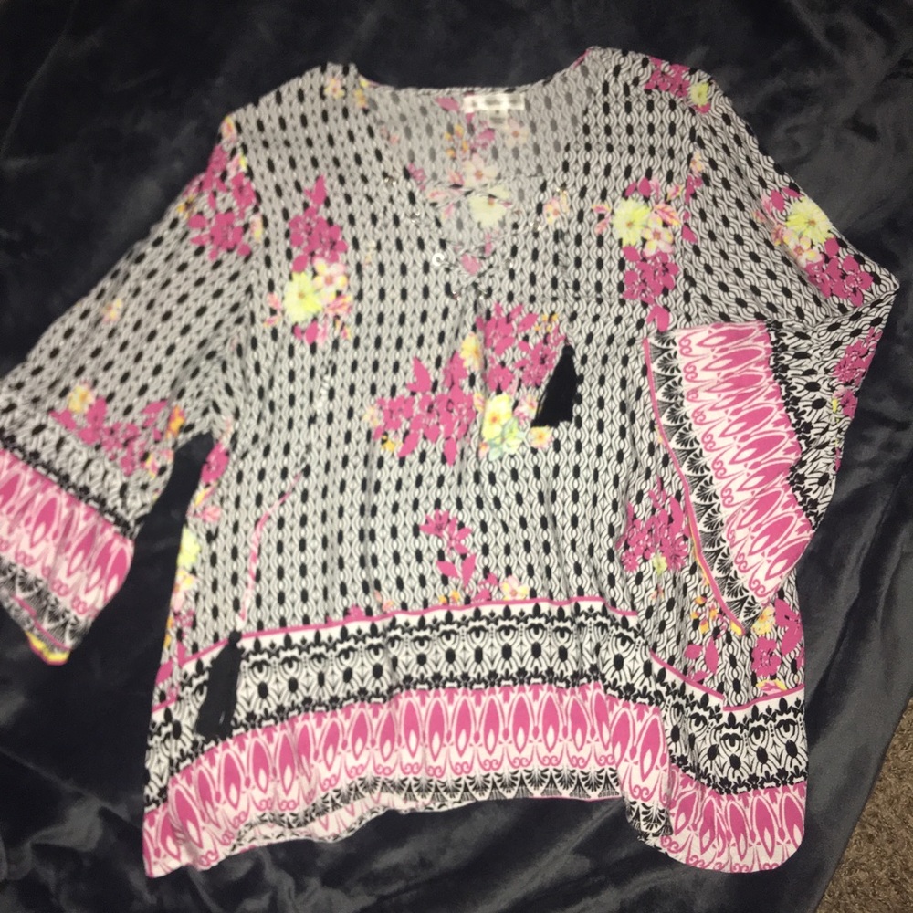 Patterned blouse